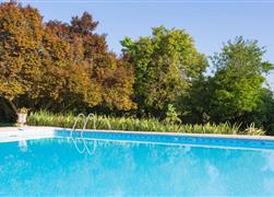 Spa Sauna Piscine Massahe Hôtel Brantome