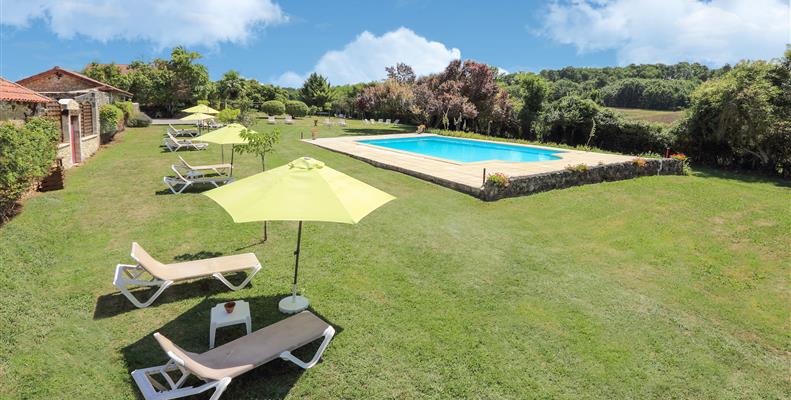 Piscine Hotel Dordogne Perigord vert