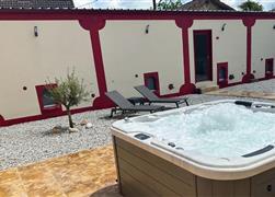 Spa Sauna Piscine Massahe Hôtel Brantome