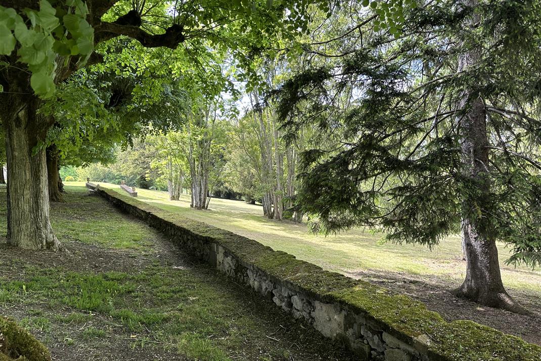 Parc et Jardin Château de La Côte Brantome Dordogne